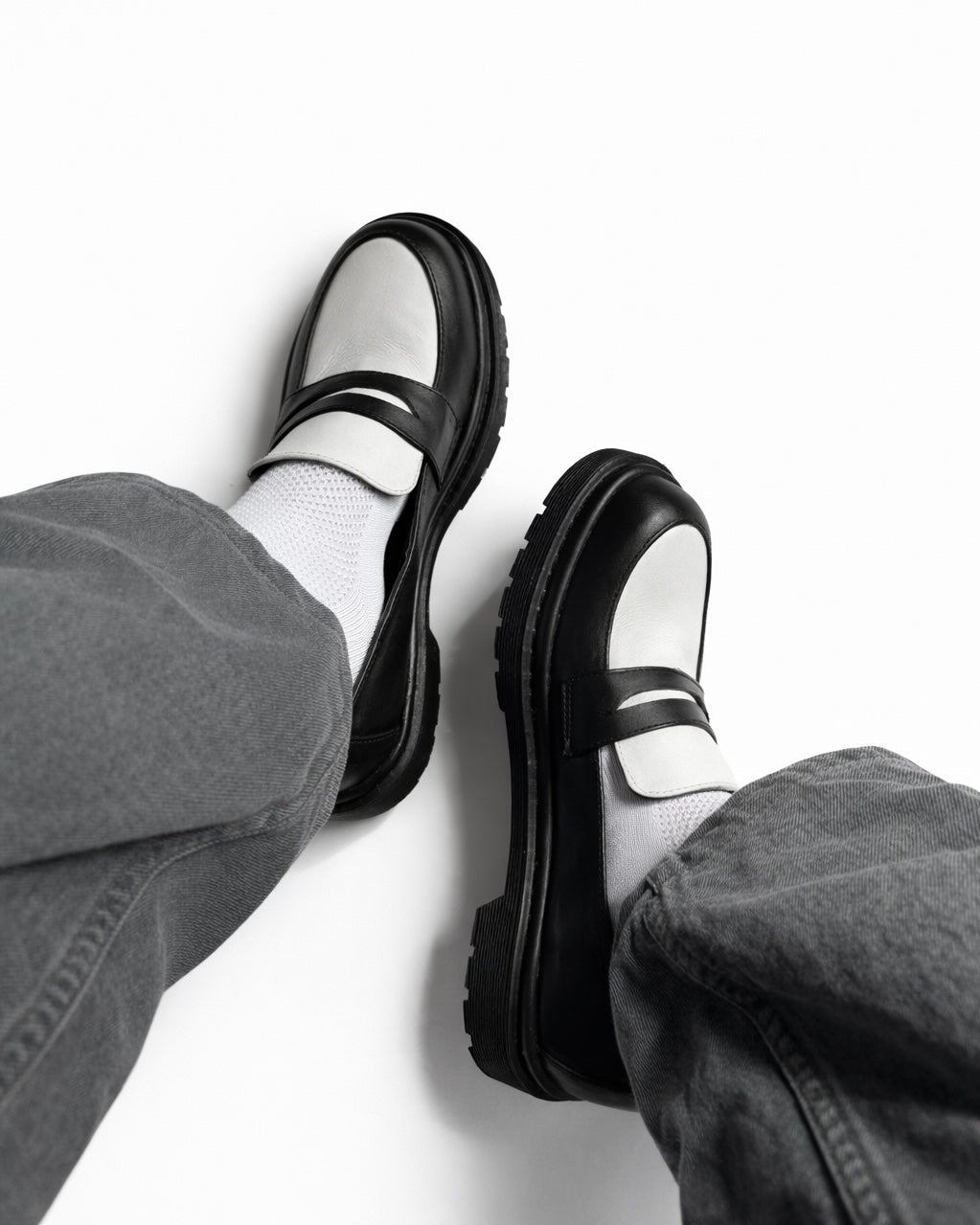 Penny Loafers Black and White